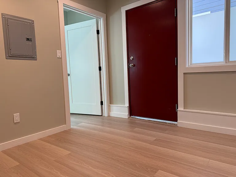 4434 Fulton St #9 — Photo 2