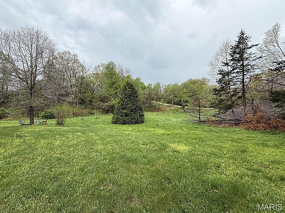 3rd image of 19490 Crabapple Rd