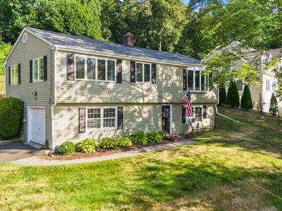 23 Upper State Street, North Haven, CT, 06473