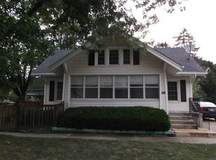 244 Cooper Ave, Elgin, IL 60120