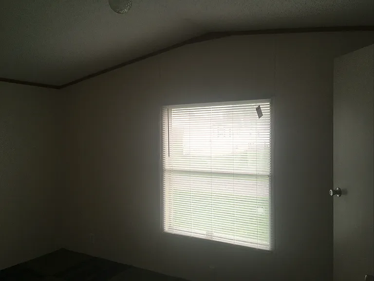 Crabapple Dr — Photo 10