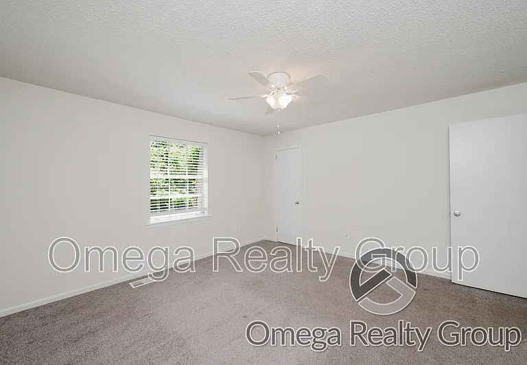 31 Indianwood Dr — Photo 20