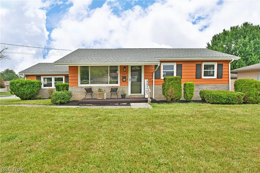 5029 Sheridan Rd photo 1
