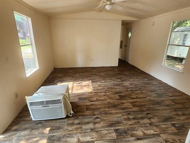 6212 Montgomery Ave #A — Photo 1