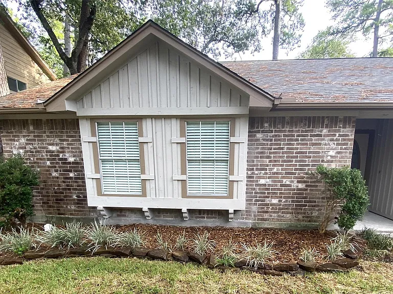 33 N Rain Forest Ct — Photo 2
