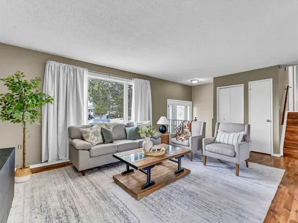 94 S Milne Pl SE, Medicine Hat, AB T1A 7P3