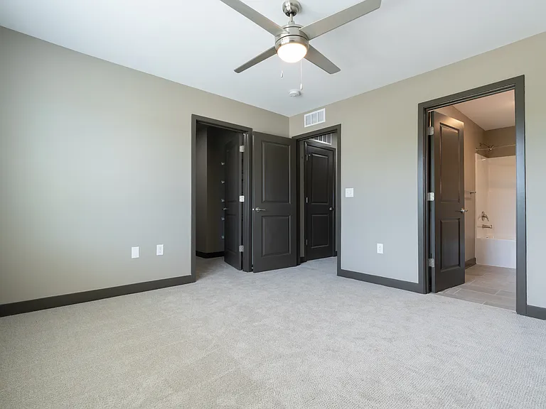 Buffalo Ridge Townhomes — Photo 18