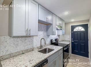 64 Cheney Dr, Storrs Mansfield, CT 06268