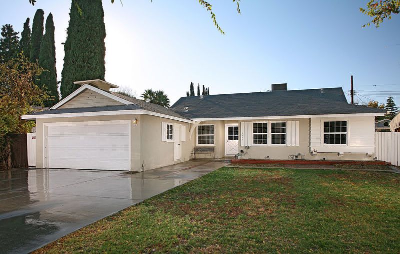 1st image of 7653 Variel Ave