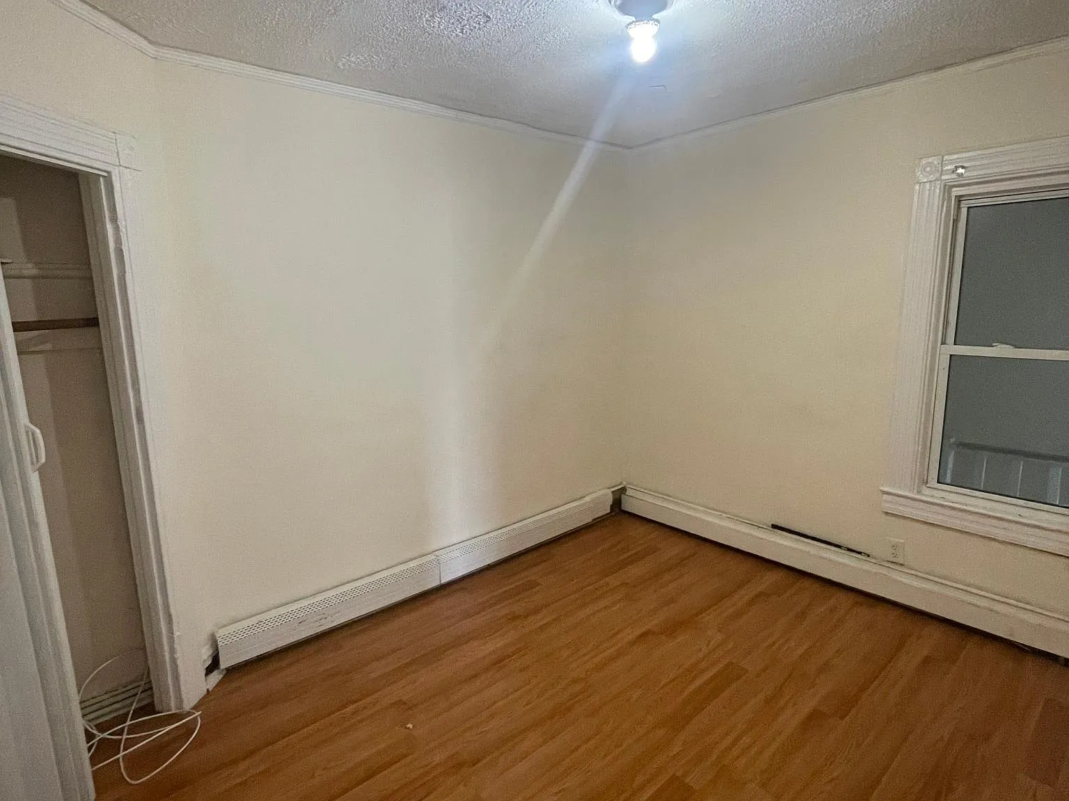 3 bed, 1250 sqft, $1,995 — Photo 4