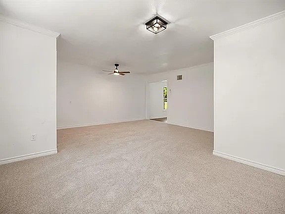 3rd image of 5048 Cedarhill Rd