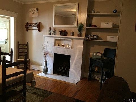 4th image of 1020 Glenwood Blvd