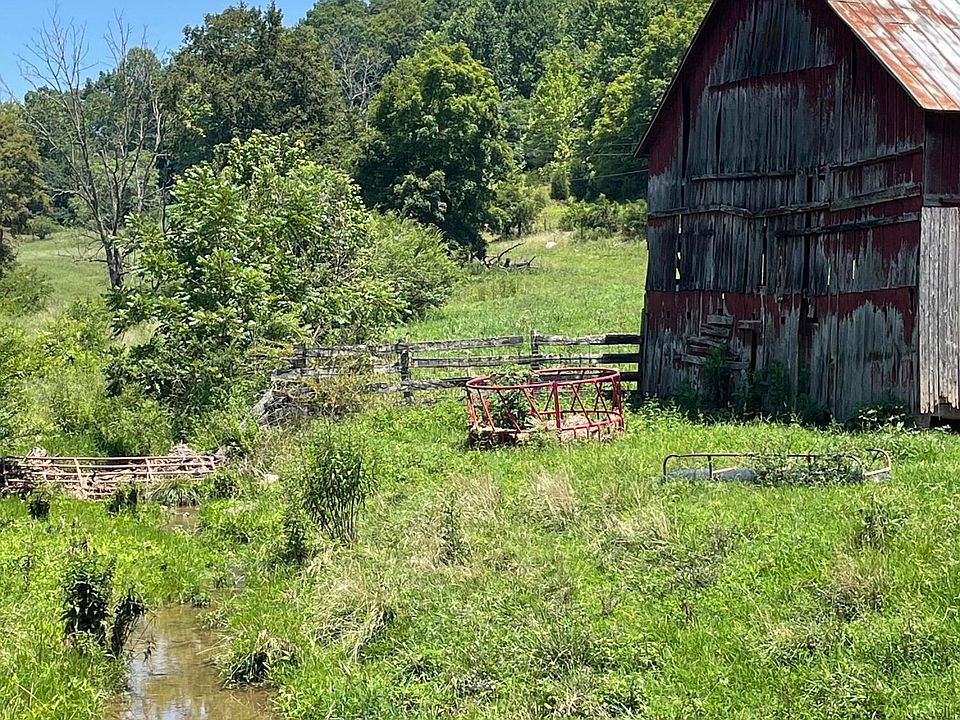 2nd image of 2007 Harmony Rd