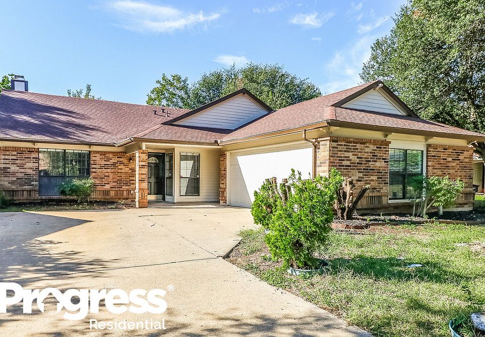 1st image of 3001 Woodlark Dr