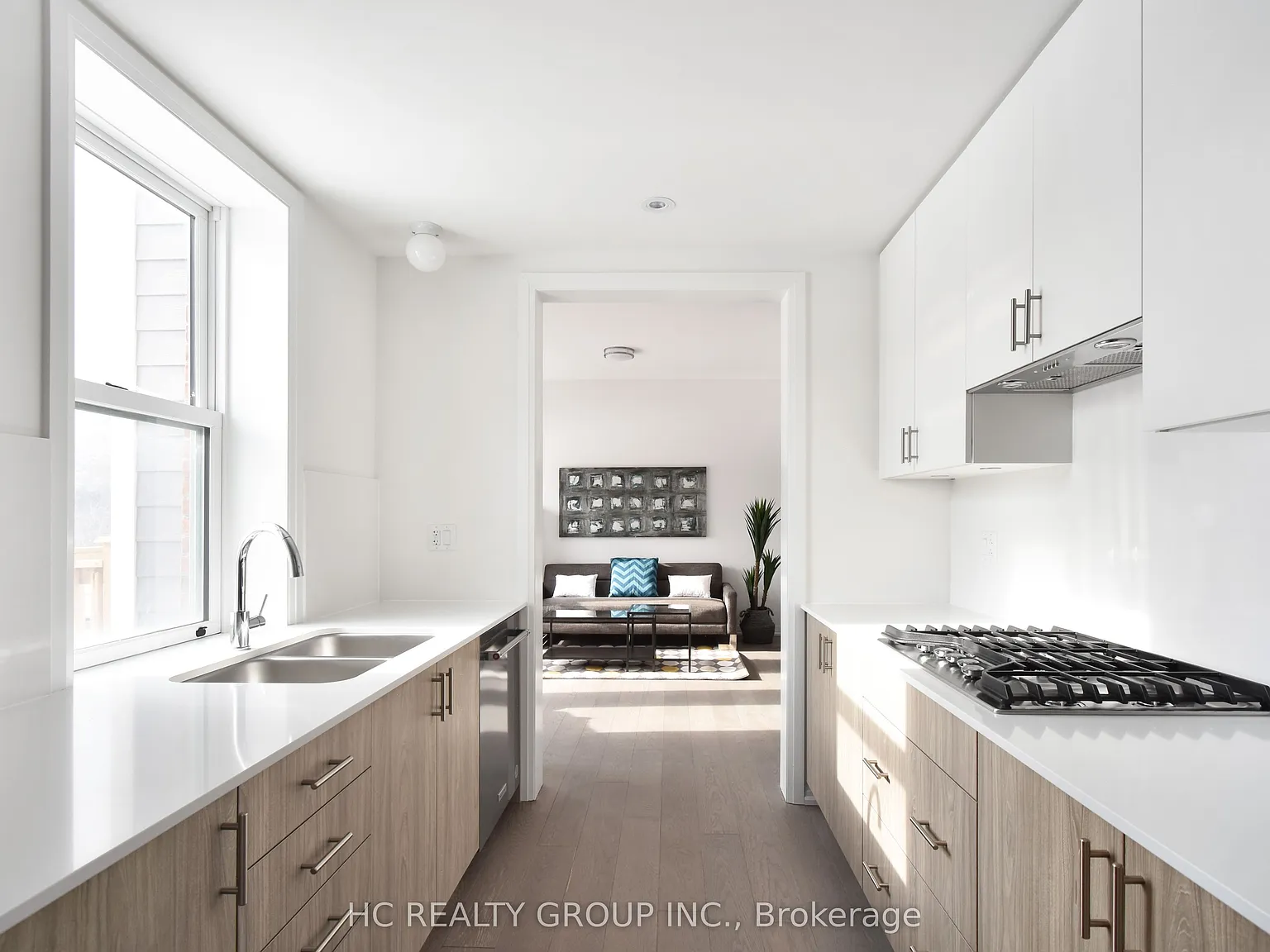 4 bed, $4,200 — Photo 3