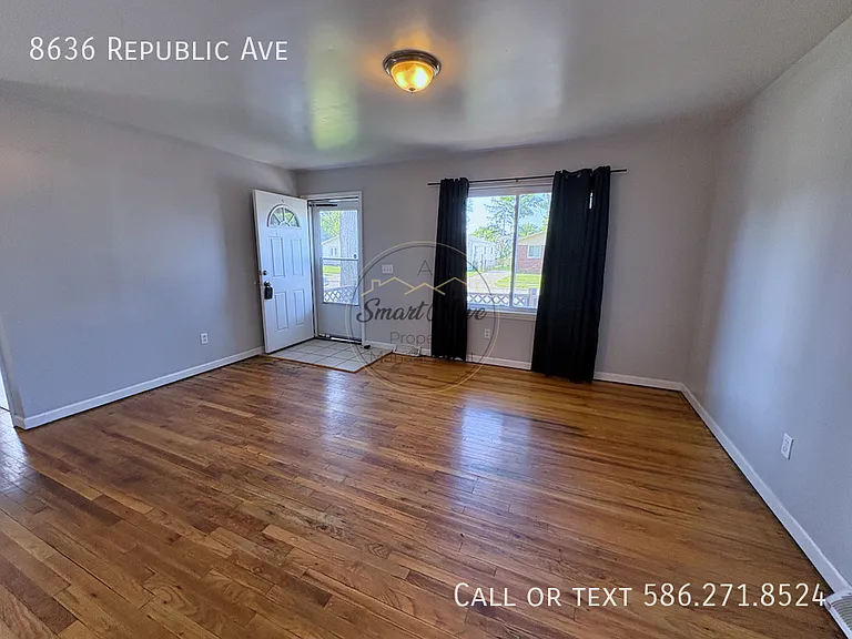 8636 Republic Ave — Photo 2