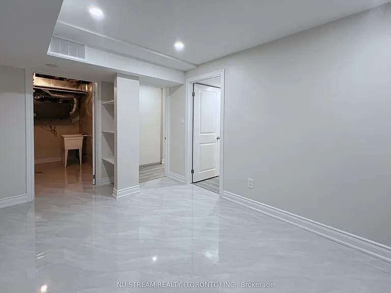 133 Jinnah Ave #BASEMENT — Photo 9