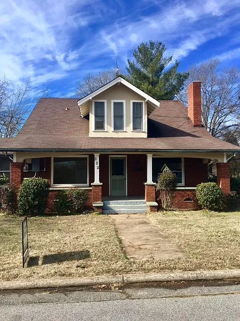 222 Berry St