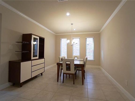 2nd image of 5910 Lotus Dr
