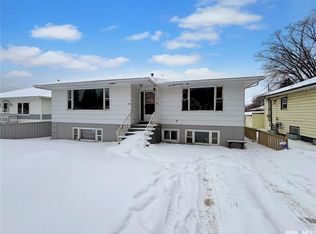 1623 19th St W, Saskatoon, SK S7M1C5