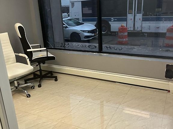3rd image of 1844 College Point Blvd #1