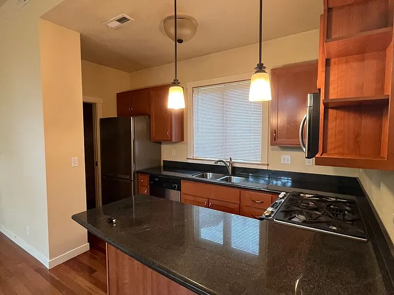 1445 Perdue Loop — Photo 3