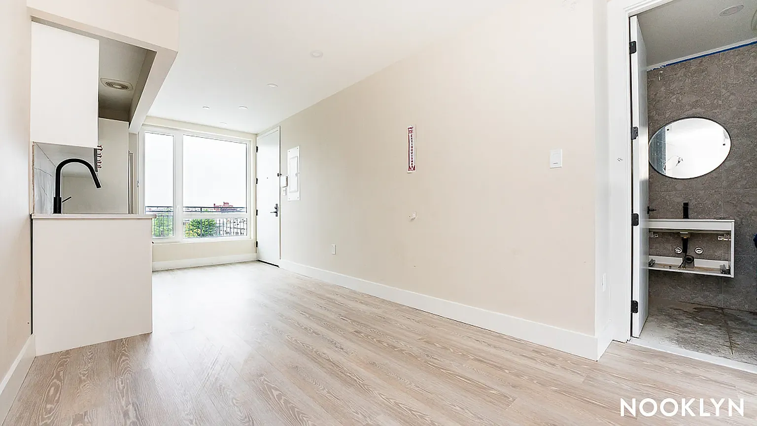375 Knickerbocker Avenue — Photo 2