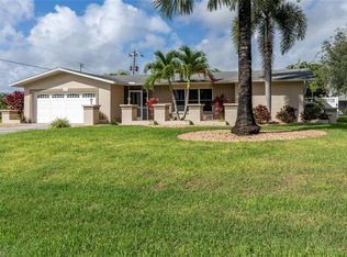 913 SW 52nd St, Cape Coral, FL 33914