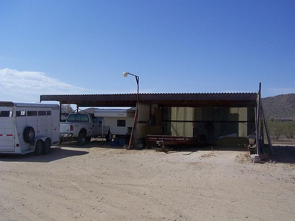 4th image of 32125 N GARDNER Trail