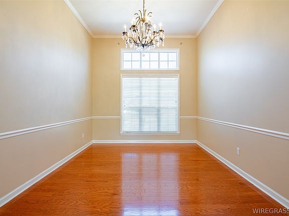 4th image of 98 Southern Dr