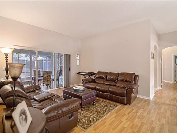 4th image of 69 Pleasent Hill Dr