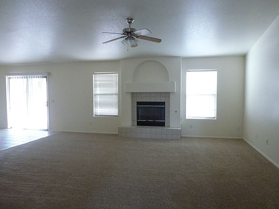 Great Room/Gas Fireplace