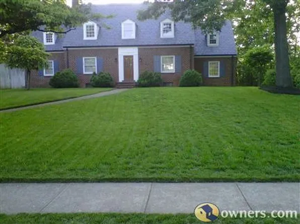 435 High St, Salem, VA 24153