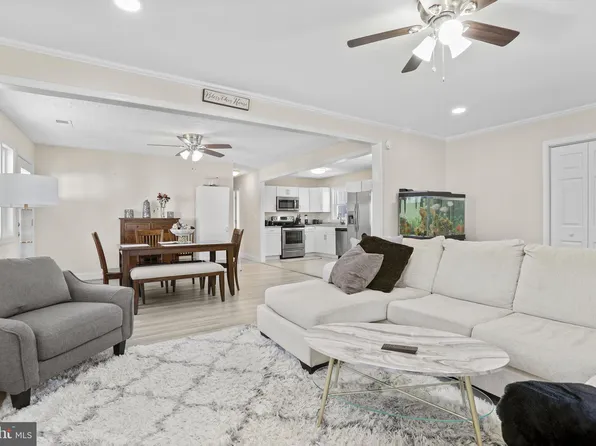 9163 Old Culpeper Rd, Warrenton, VA 20186