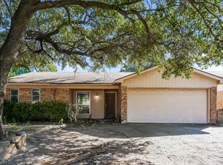 5406 Inglewood Ln, Arlington, TX 76016