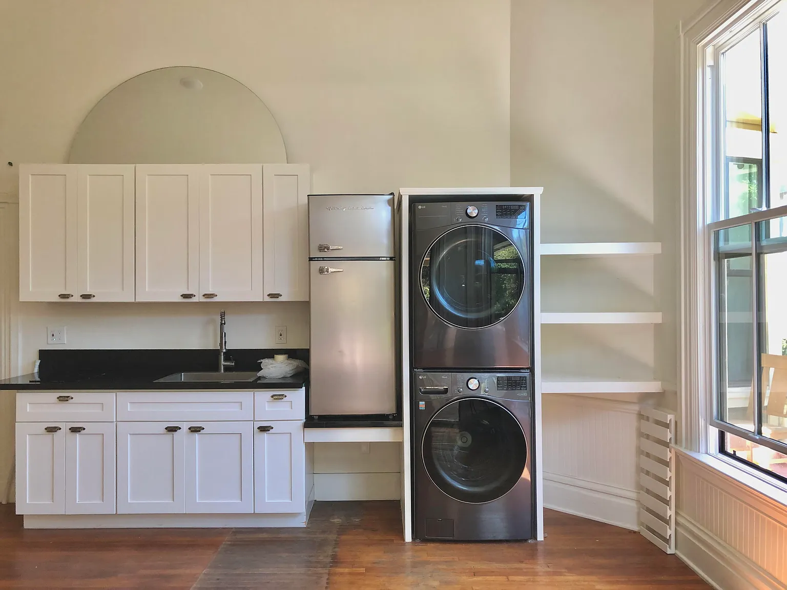 1 bed, $2,950 — Photo 2