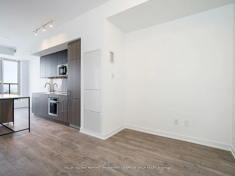 220 Missinnihe Way #511 — Photo 12