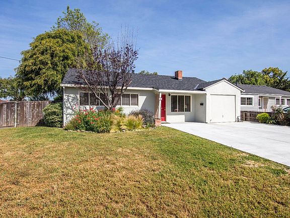 3rd image of 3601 Keswick Ct