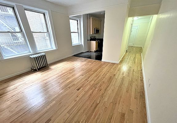 2nd image of 117 W 13th St #41A