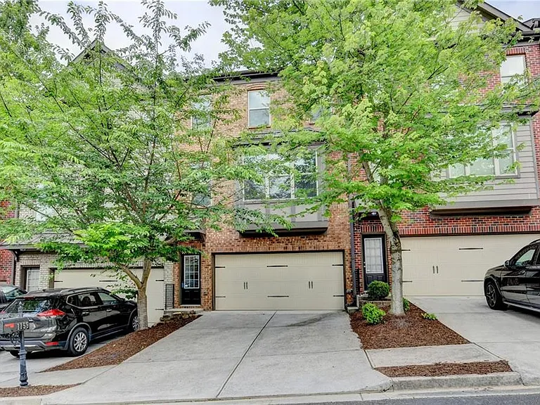 1159 Laurel Valley Ct — Photo 3
