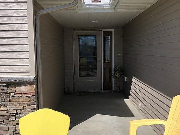 3rd image of 635 Waraju Ave