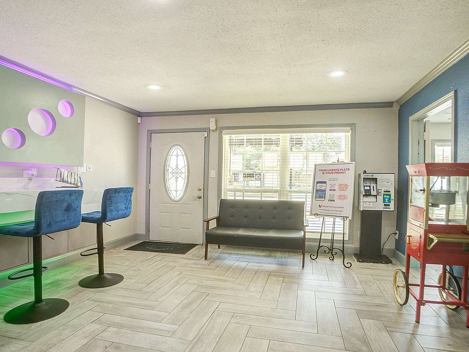 Ashford Santa Fe Leasing Office