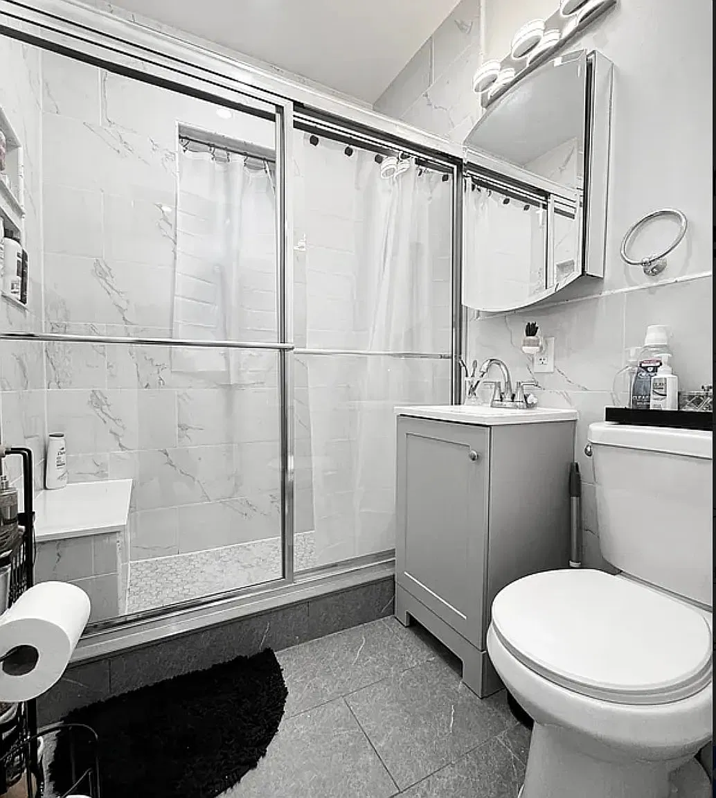 For Rent At 1742 Summerfield St — Photo 3
