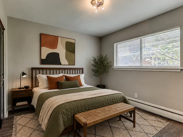 629 Maple Rd — Photo 4