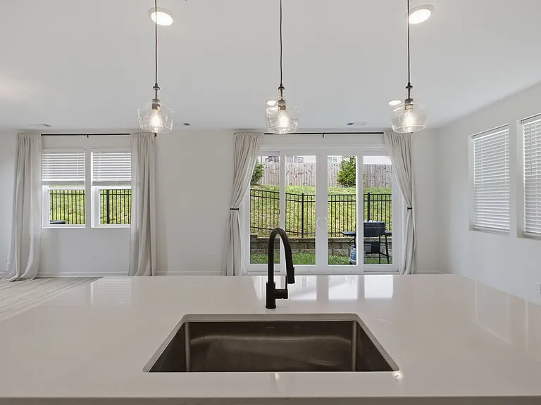 121 Timber Crest Trl — Photo 10