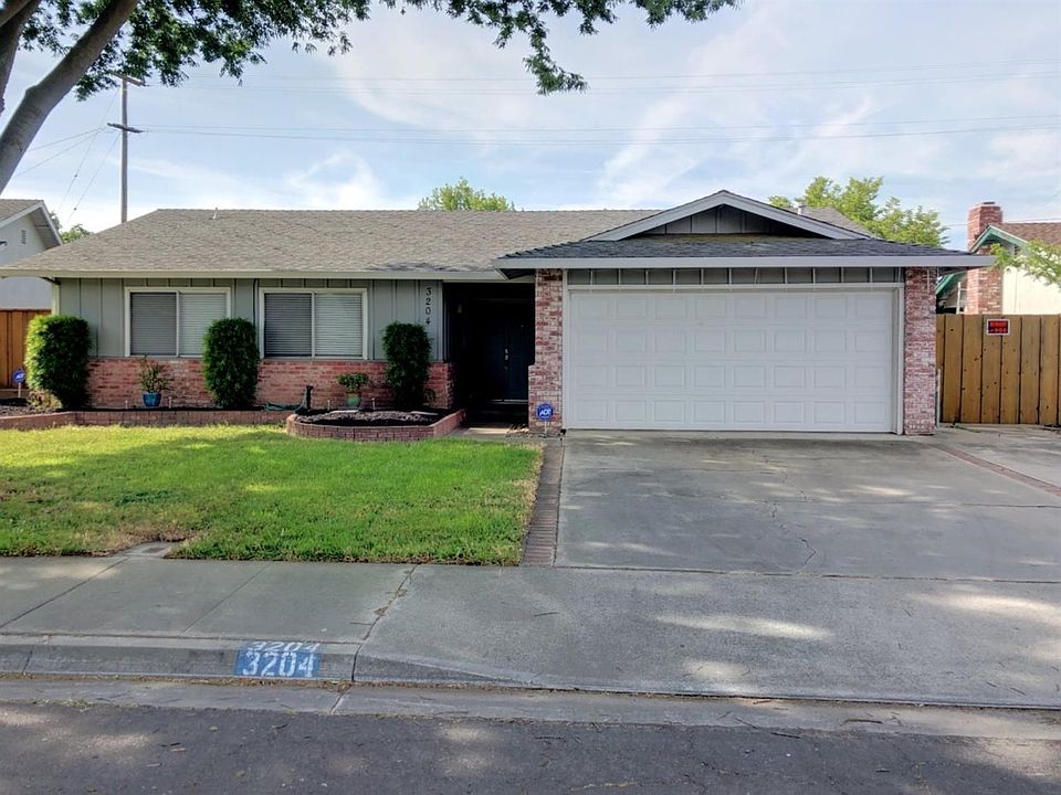 2nd image of 3204 Laramie Dr