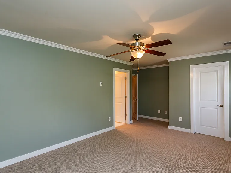 154 Brookwood Dr — Photo 18