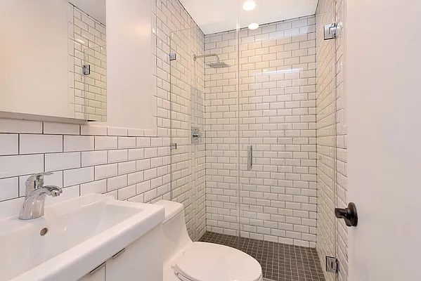 Rented by Dalan Rentals | media 42