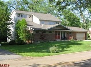 9611 Engel Ln, Saint Louis, MO