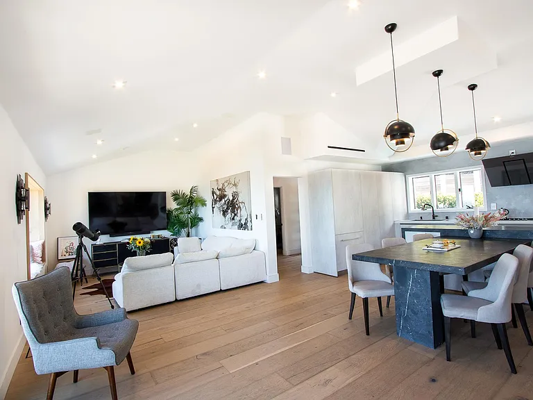 21715 Rambla Vis — Photo 10